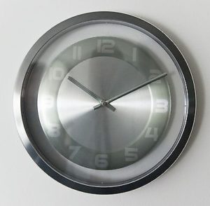 537 Wanduhr ! Mebus ! metall ! 30 cm ! modern !